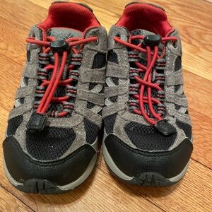 Columbia hiking sneakers size 11